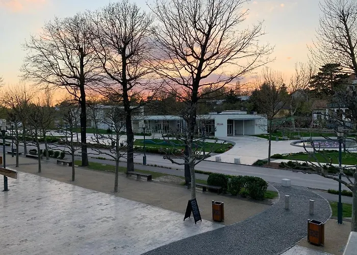 A01 Sétány-silverine Apartmanház-őrzött Parkolóval Apartamento